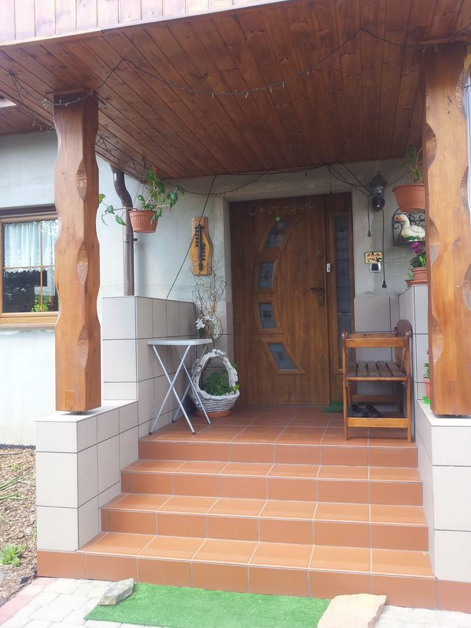 Der Kleine Bauernhof Keine Arbeiter Zadnych Pracownikow Apartment Lubiatow  Exterior foto