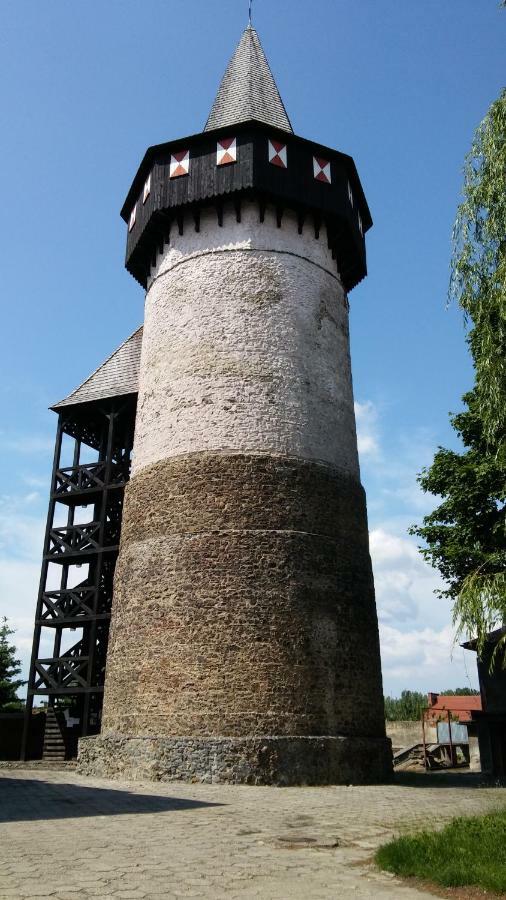 Der Kleine Bauernhof Keine Arbeiter Zadnych Pracownikow Apartment Lubiatow  Exterior foto