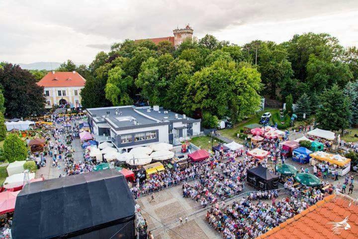 Der Kleine Bauernhof Keine Arbeiter Zadnych Pracownikow Apartment Lubiatow  Exterior foto
